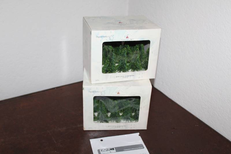 lot 493 image: Seasons Bay Mini Sisal Evergreens