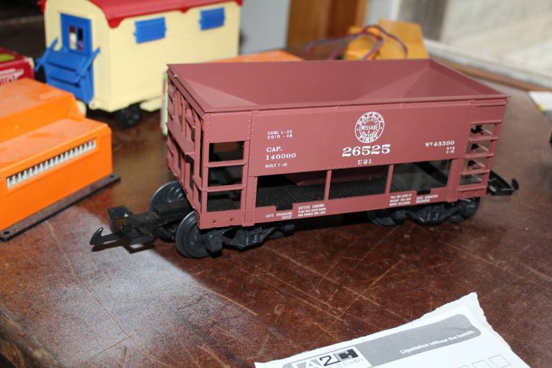 lot 479 image: Scale Train Hopper Car