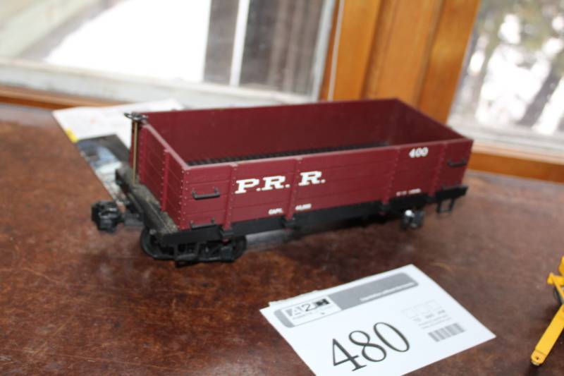 lot 480 image: Scale Train Hopper Car