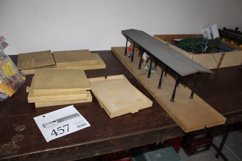 lot 457 image: G-Scale Model Train Station Platform with Figurines
