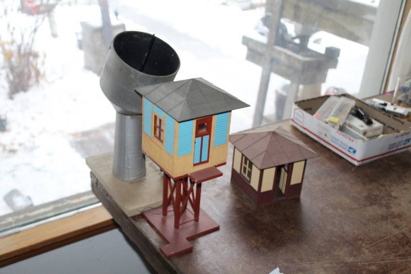 lot 461 image: Scale Model Water Tower, Work Shanty