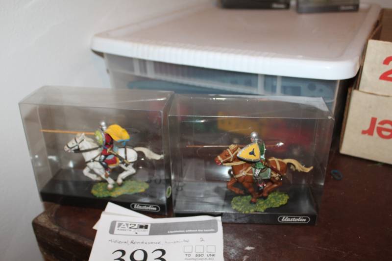 lot 393 image: Preiser Elastolin Hand-Painted Medievel, Renaissance Figurines