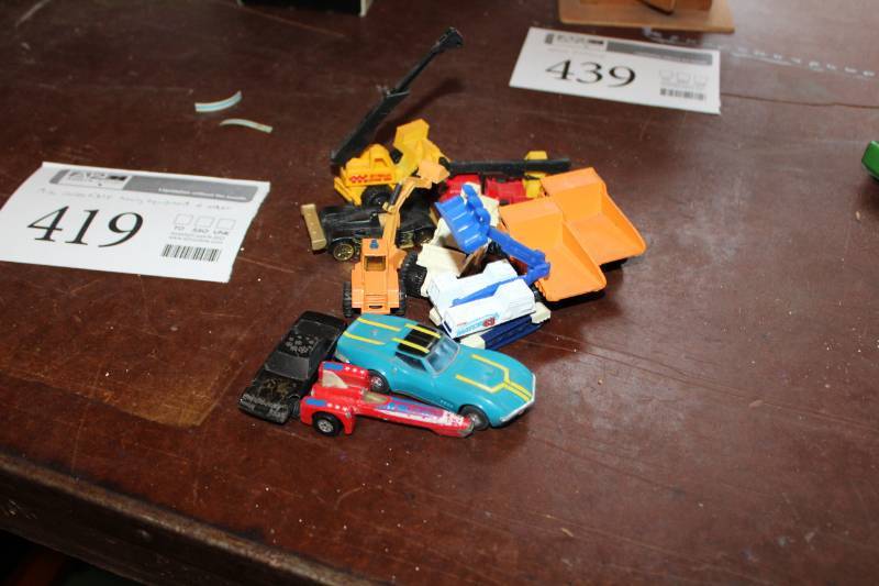 lot 419 image: Collectible Scale Model Heavy Equipment and Others