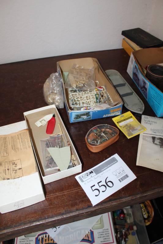 lot 556 image: N-Scale Model Boats