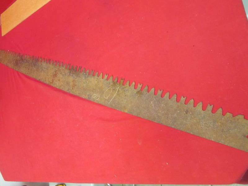 lot 31 image: vintage 2 man saw