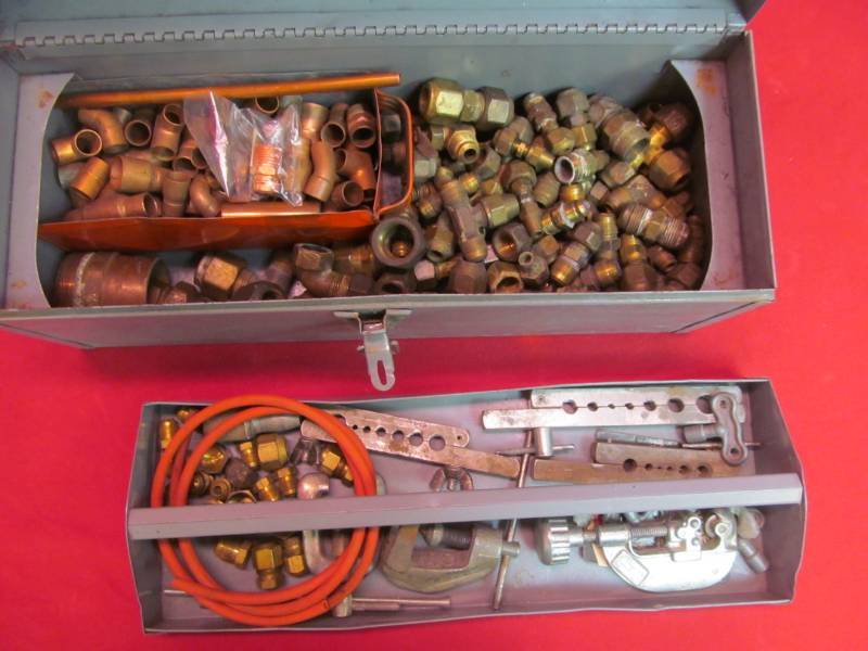 lot 50 image: hardware