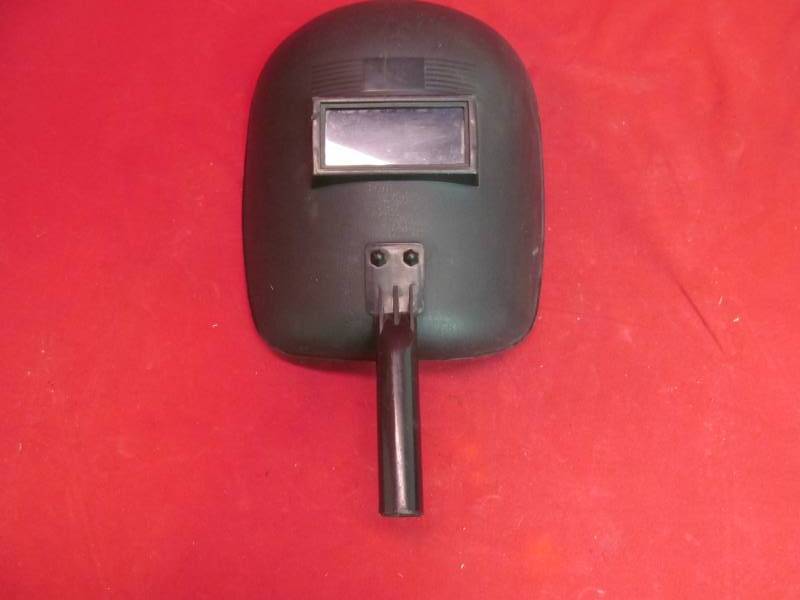 lot 70 image: welding helmet