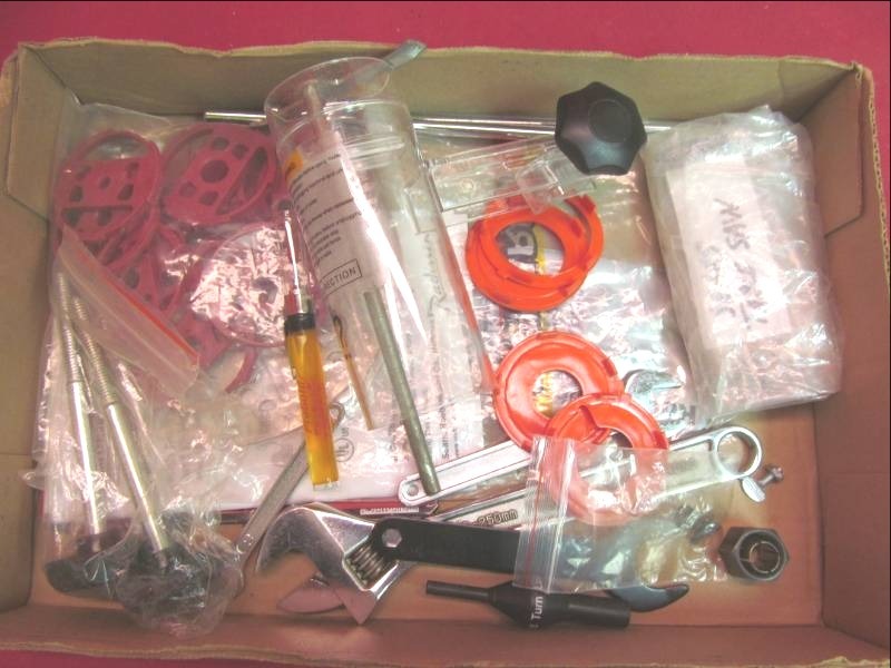 lot 103 image: router spacer guides