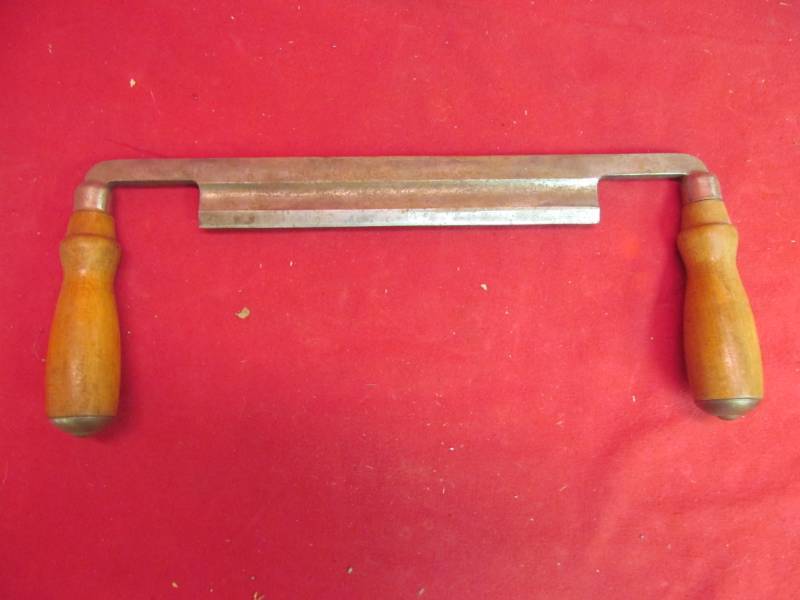 lot 117 image: bark stripper