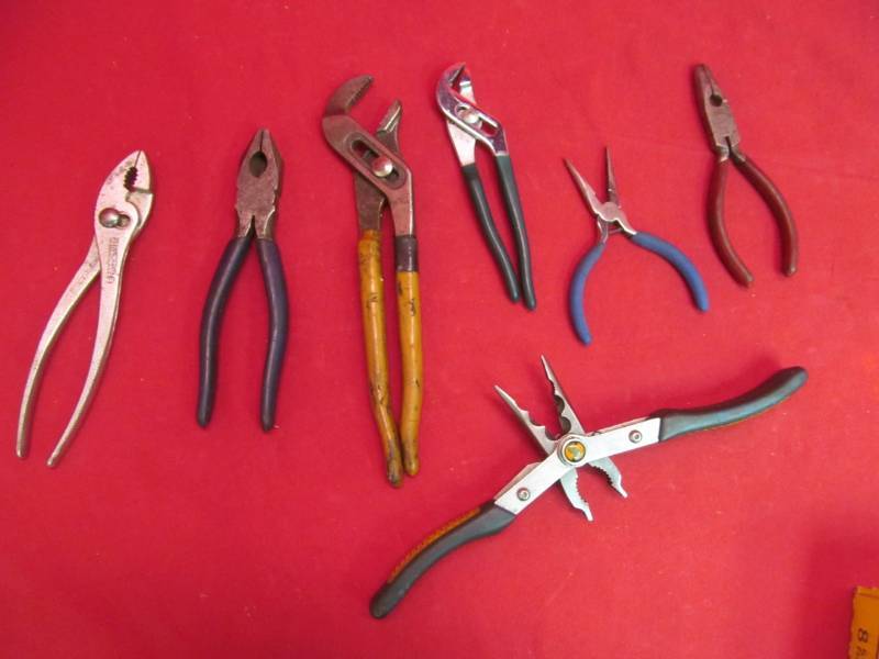 lot 147 image: tools