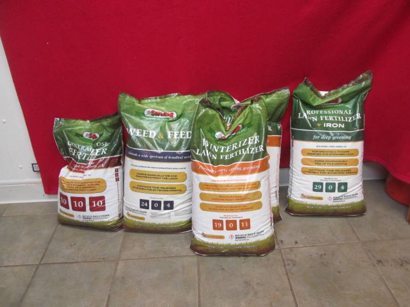 lot 184 image: lawngarden fertilizer