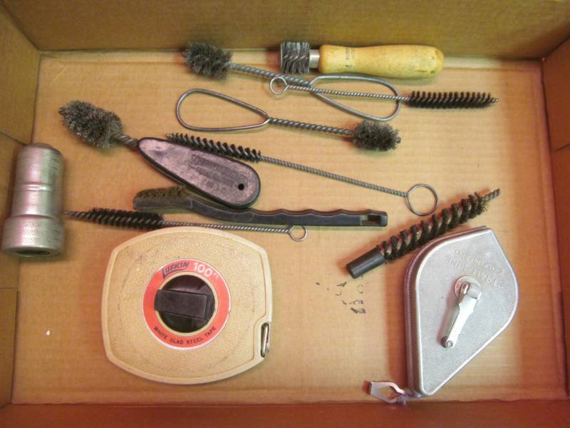 lot 222 image: tools