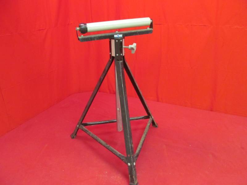 lot 237 image: iron horse roller stand