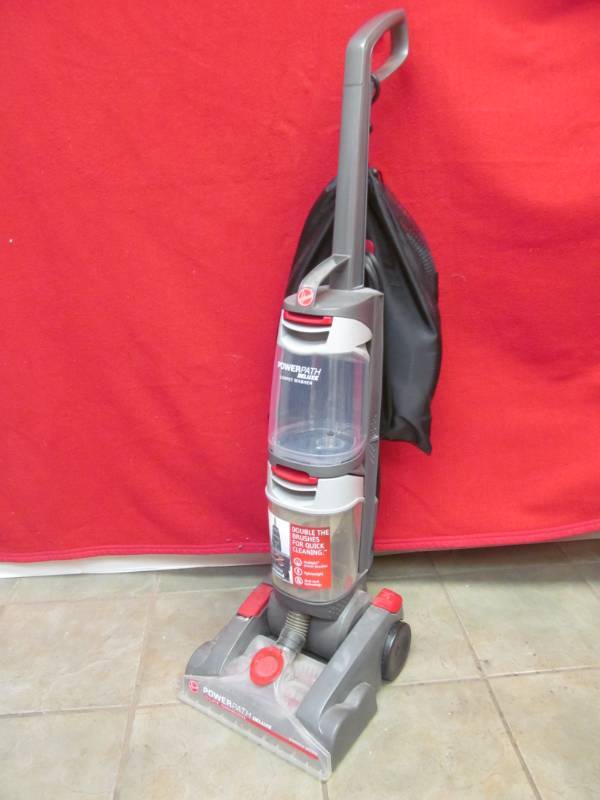 lot 241 image: Hoover carpet washer
