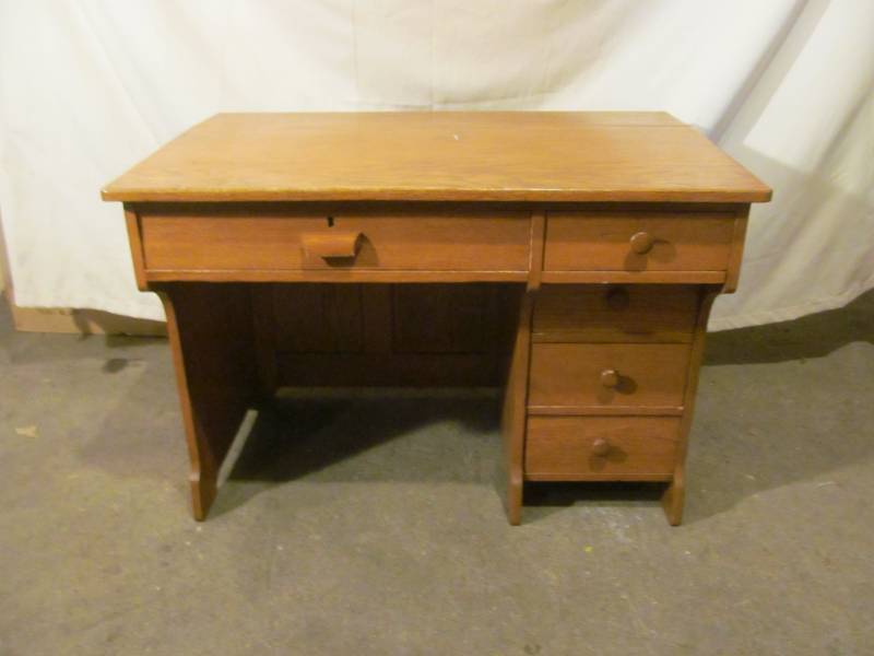 lot 259 image: vintage student desk