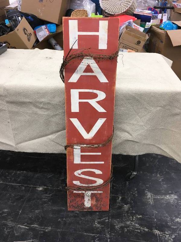 lot 7 image: Harvest Sign