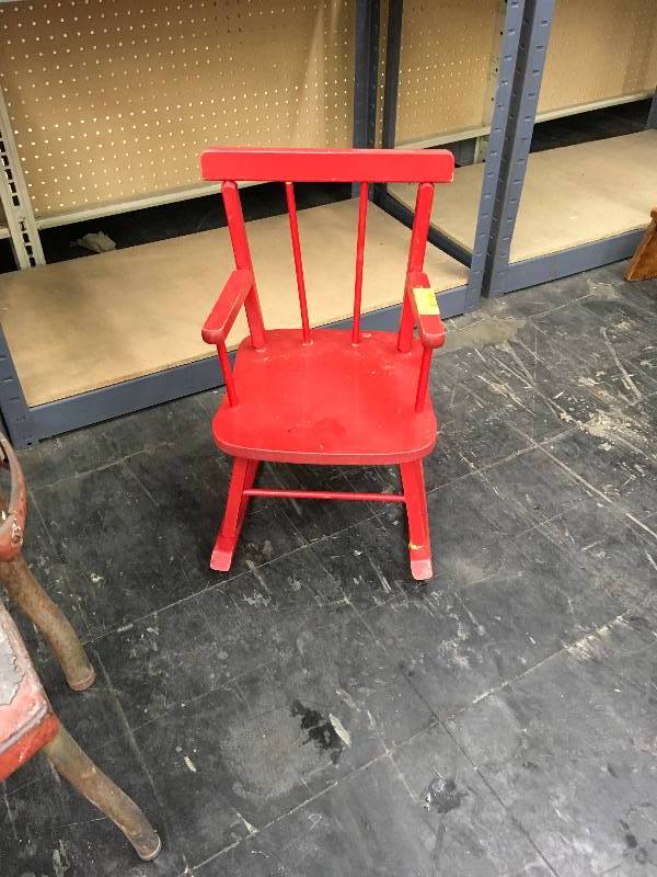lot 36 image: Baby Rocking Chair