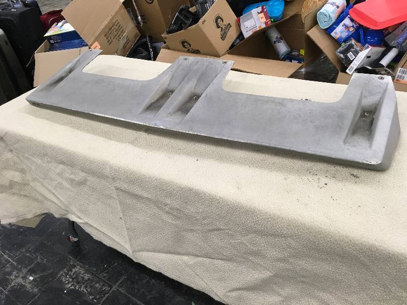 lot 39 image: Ford Lund Visor