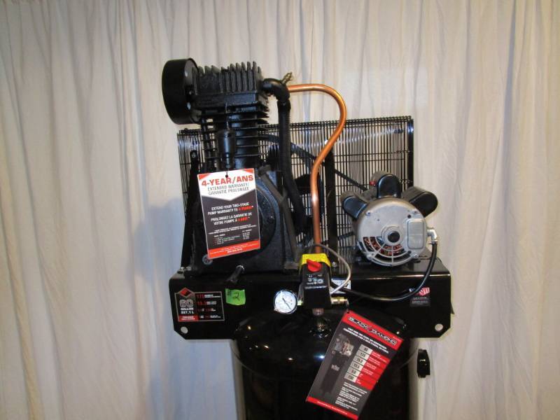 lot 2 image: Black Diamond 60 Gallon Air Compressor - 5hp