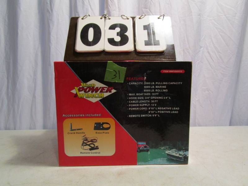 lot 31 image: Wood Power 2000 lb Winch
