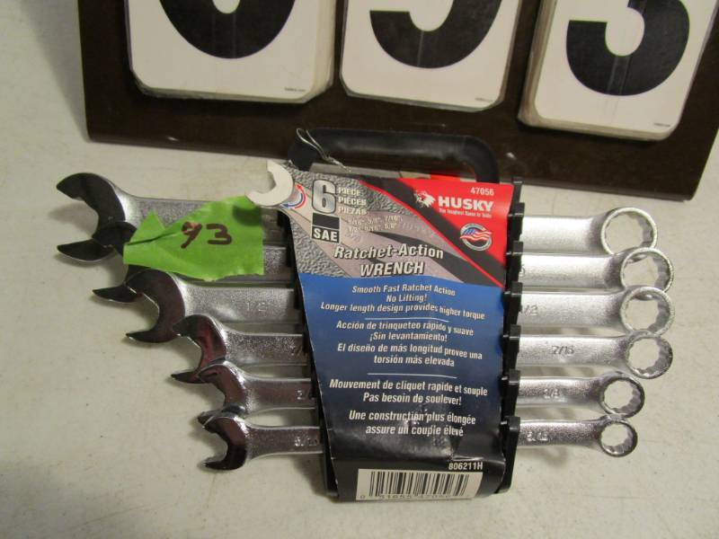 lot 93 image: Husky 6 pc SAE Ratchet Wrench Set