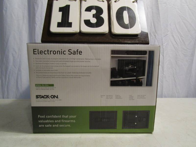 lot 130 image: Stack-On Large Personal Safe