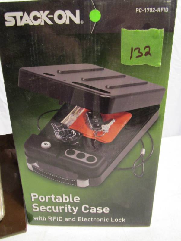 lot 132 image: Stack-On Portable Security Case - RFID