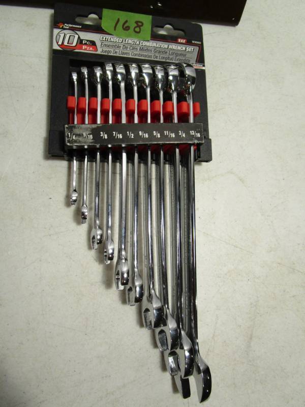 lot 168 image: Performance Tools 10 pc Extended Length Combination Wrench Set