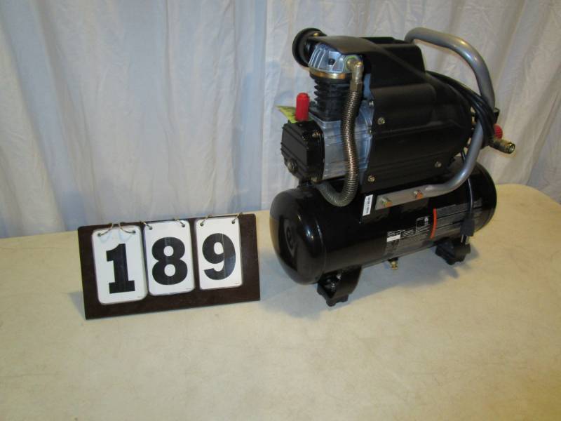lot 189 image: Morgan 3 Gallon Air Compressor