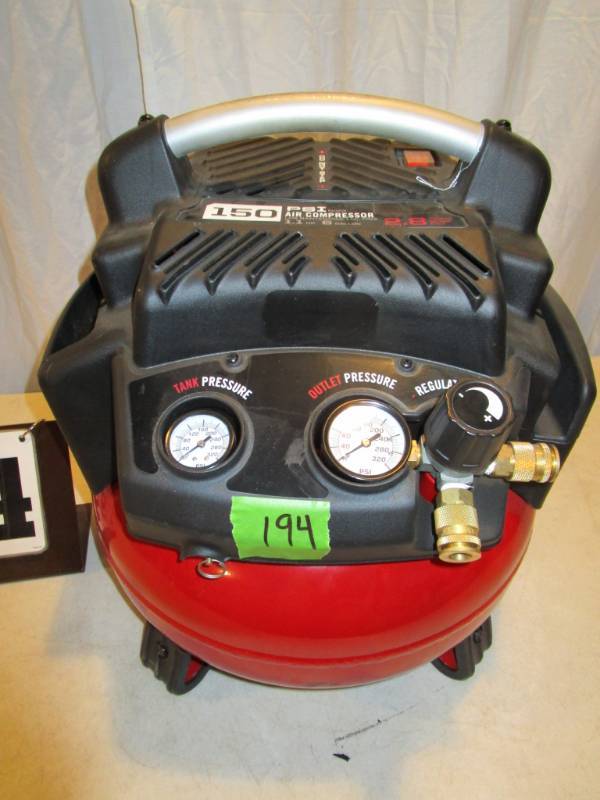 lot 194 image: Rockworth 6 Gallon Air Compressor