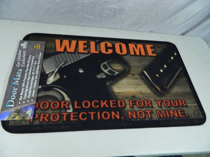lot 18 image: New Door Mat Rug