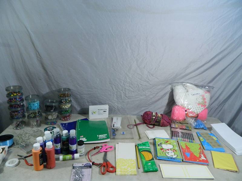 lot 133 image: Craft Items