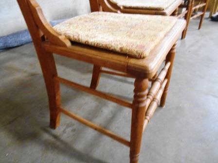 lot 17 image: ANTIQUE CHAIRS