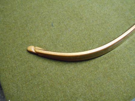 lot 22 image: HUNTING BOW