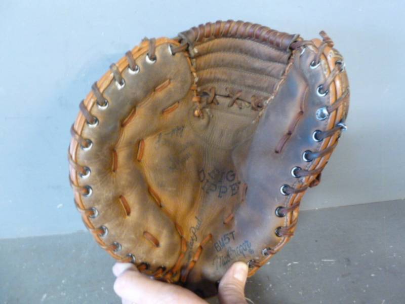 Vintage Baseball Glove