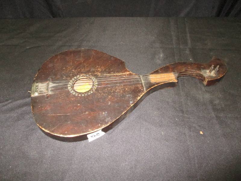 lot 8 image: Little Joeantique Mandolin