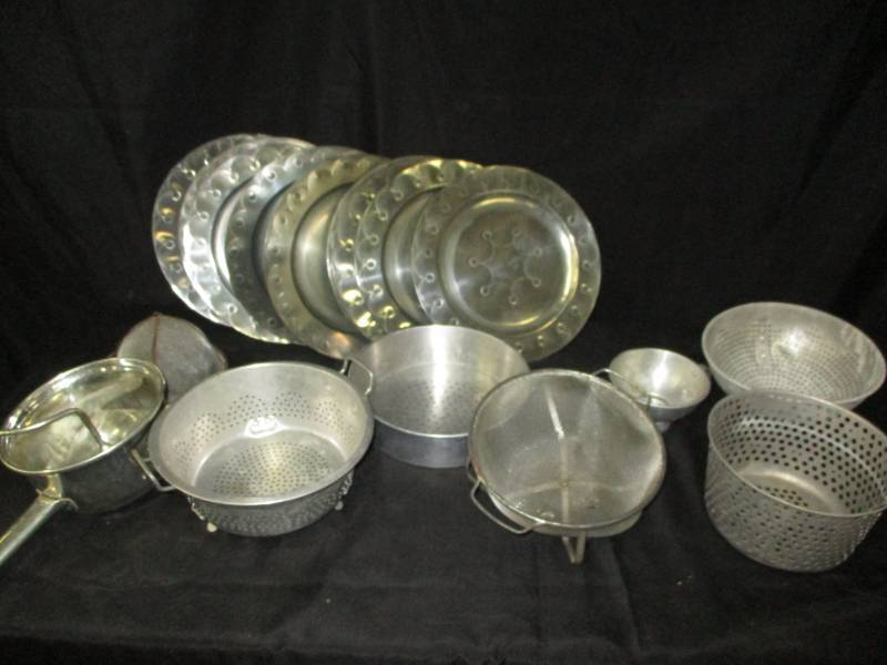 lot 83 image: Collander, Strainers, plates and more