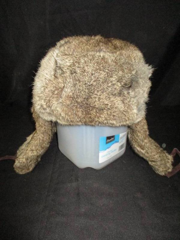 lot 141 image: Size Large Rabbit Cap