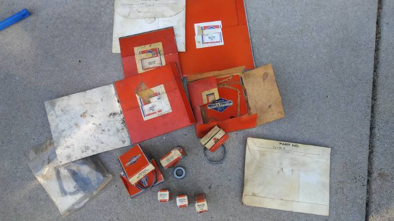Briggs & Stratton and Tecumseh Gaskets and Rings for Engine Repair