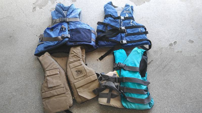 4 Adult Life Jackets