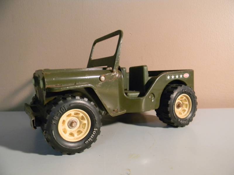 lot 4 image: VINTAGE TONKA METAL  PLASTIC US ARMY MILITARY JEEP CAR TRUCK - SEE PICTURES