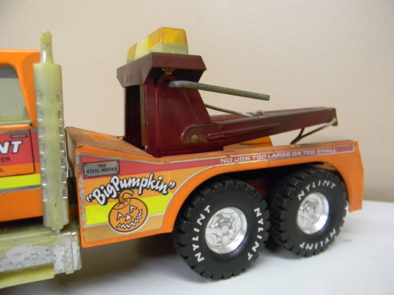 hot wheels team transport mercury comet