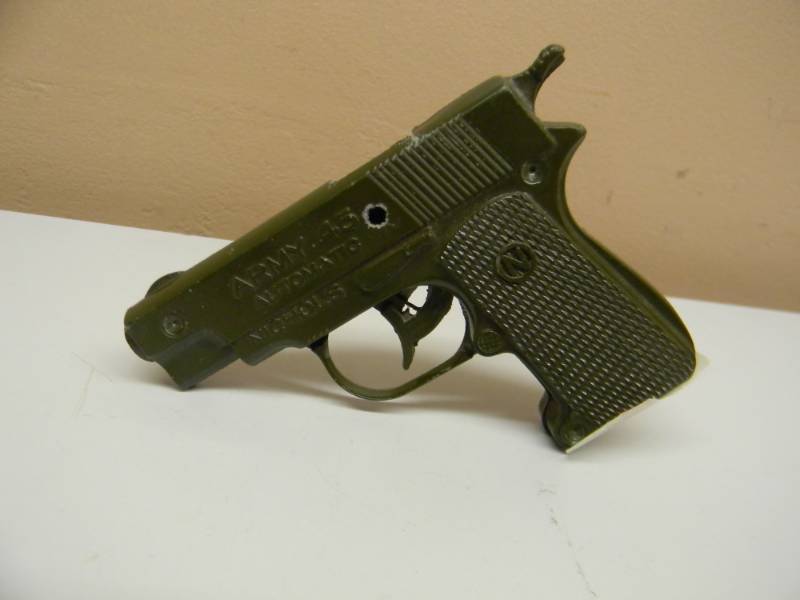 lot 27 image: VINTAGE 1963 Nichols Army 45 Automatic Rare Olive Green Cap Gun Toy Jacksonville TEXAS USA - RARE - SEE PICTURES