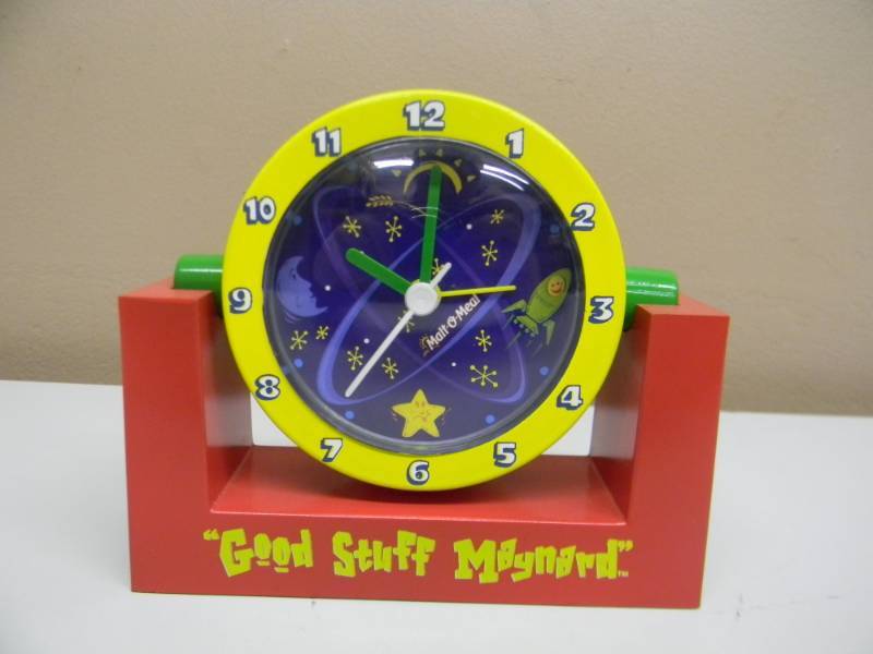 lot 38 image: VINTAGE MALT-O-MEAL CLOCK - GOOD STUFF MAYNARD - NICE - SEE PICTURES