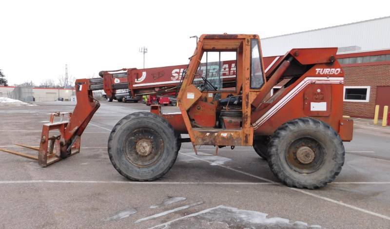 lot 2 image: Skytrak Turbo 6036 Telehandler