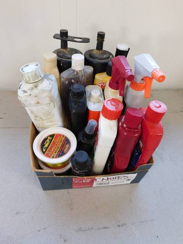 lot 24 image: Wax Cleaning Supplies