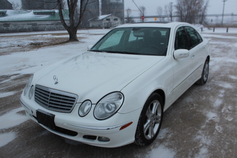 06 Mercedes Benz E Class 50 4matic Awd 717 Mn Auto Auctions No Reserve Sale K Bid