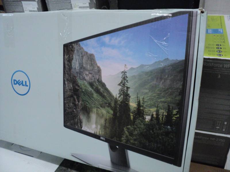 lot 15 image: Dell 27 Monitor UnTested...