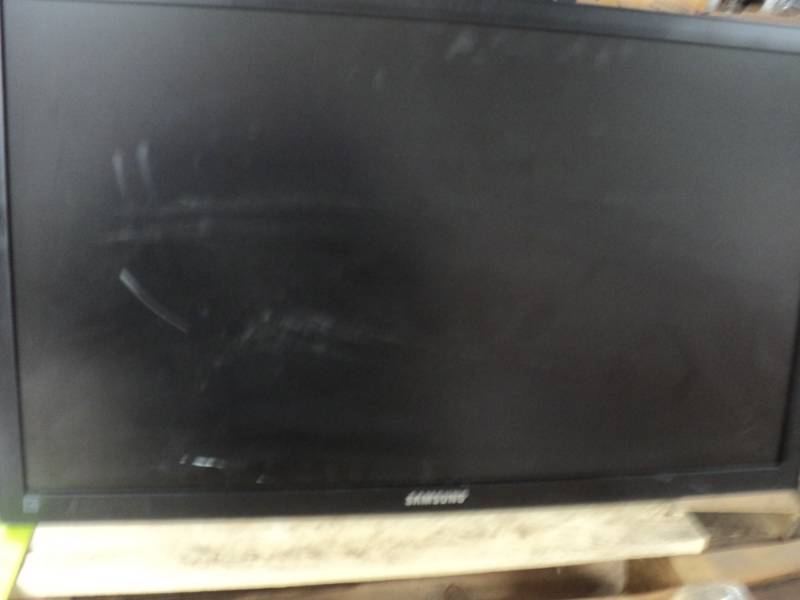 lot 22 image: Samsung  27 UnTested...