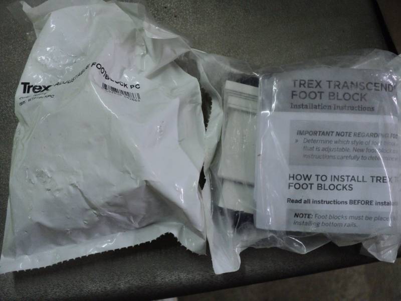 lot 61 image: 2 Trex WHite Adjustable Foot Blocks...